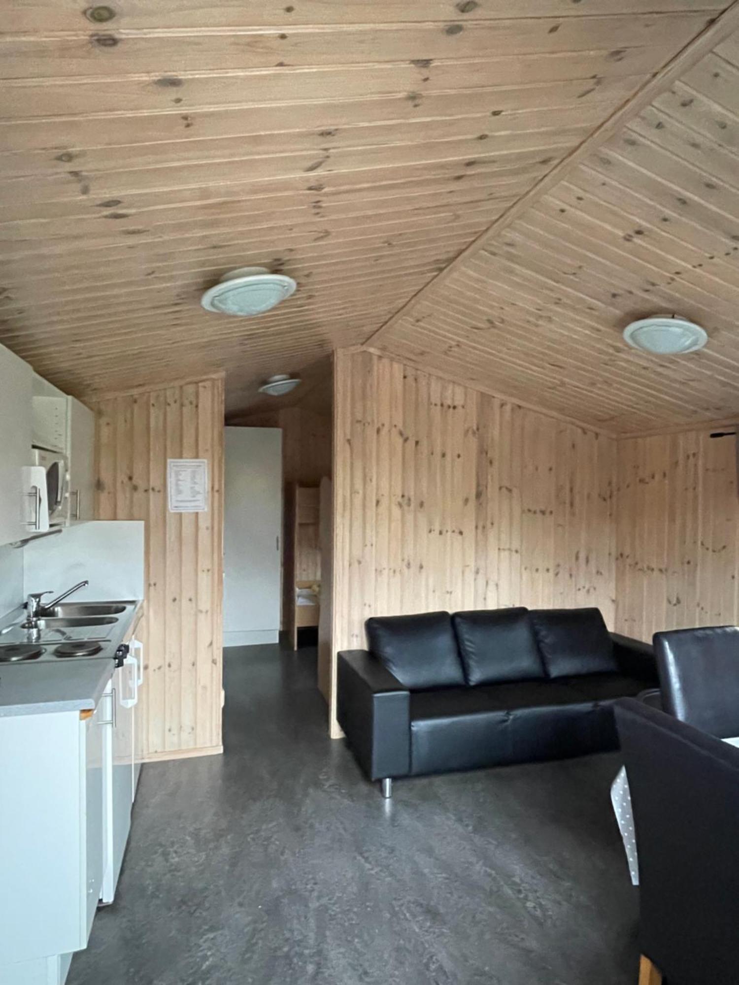 Skara Stads-Camping & Stugby Exterior foto