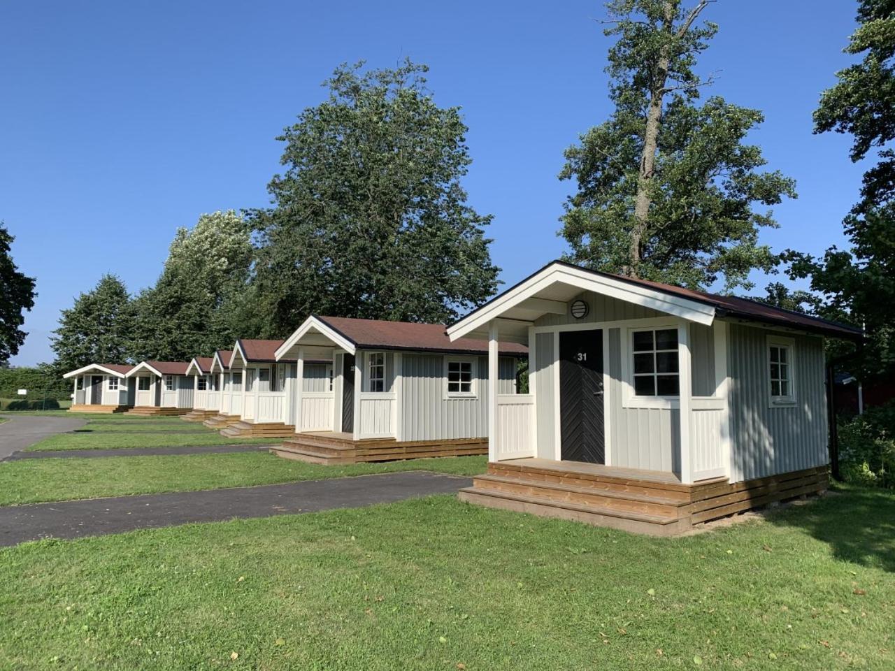 Skara Stads-Camping & Stugby Exterior foto